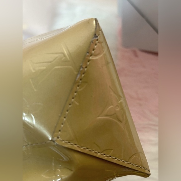 LOUIS VUITTON SMALL HAND BAG/ light yellow color comes with COA bundle - Picture 7 of 16